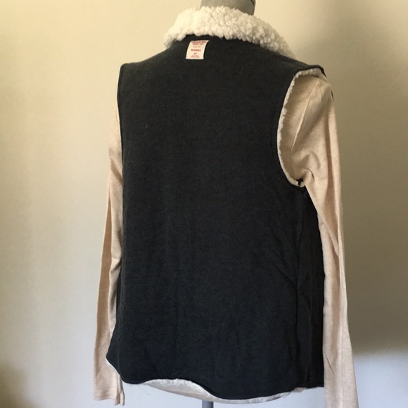Mossimo Supply Co. Reversible Faux Sherpa & Knit Vest, size Small 🖤 - Picture 8 of 14